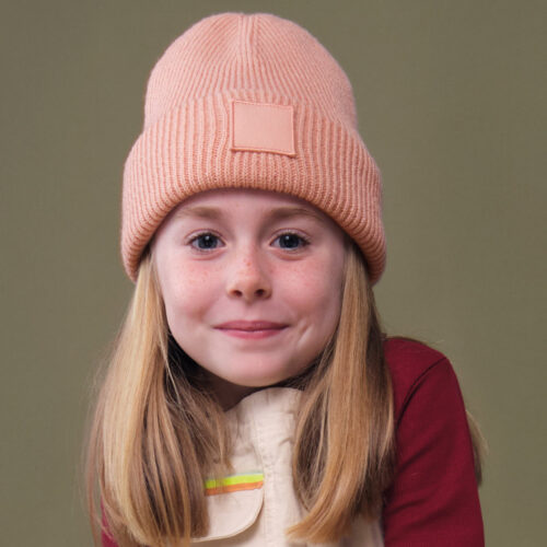 Kids deep cuffed tonal patch beanie