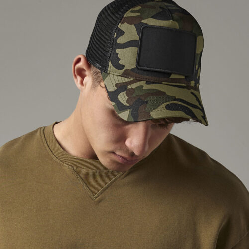 Patch snapback trucker