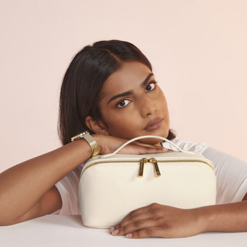 Boutique open flat accessory case