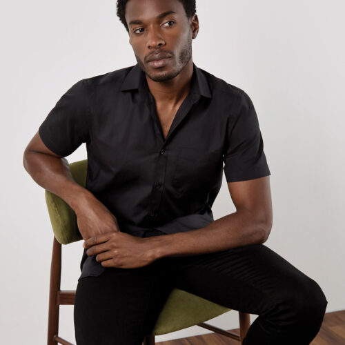 Poplin shirt short-sleeved (tailored fit)