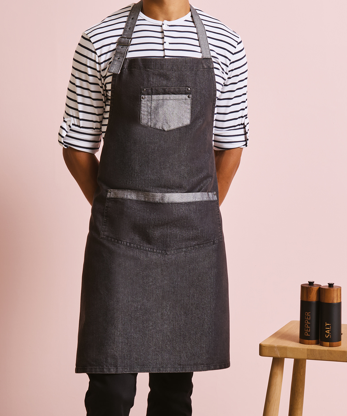 Domain contrast denim bib apron
