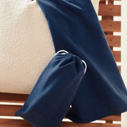 Quick-dry beach towel 